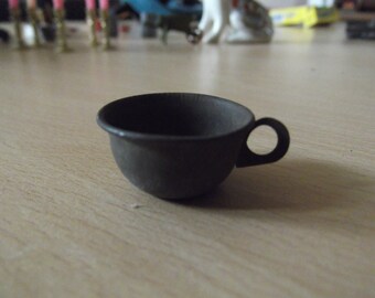 Viintage metal chamber pot / potty