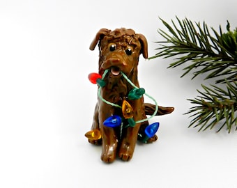 Chesapeake Bay Retriever Porcelain Christmas Ornament Figurine with Lights