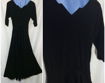 Vintage 1940s Black Silk Crepe Dress // XS