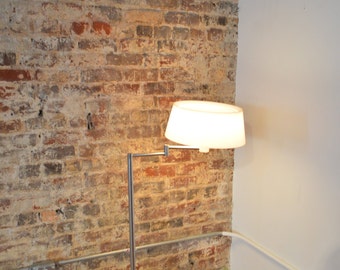 Gerald Thurston Lightolier Mid Century Modern Articulating Floor Lamp