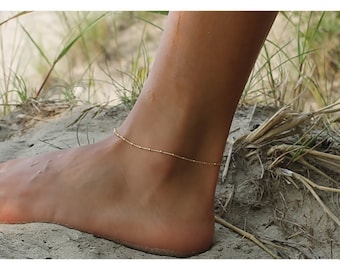 gold anklet bracelet • gold anklet bracelet • gold filled bracelet • satellite anklet • anklet bead bracelet • beaucoupdebead • B005