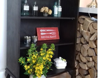 Delightful vintage bookcase