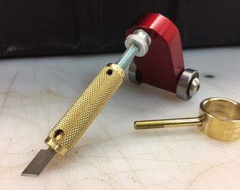 Sharpner jig for DuaneWatts swivel knife