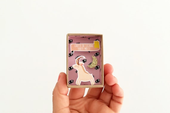 Crotte de licorne toute molle small message box / Miniature Art / Diorama / 3d Art / Decorative Matchbox / Miniature paper diorama / Love