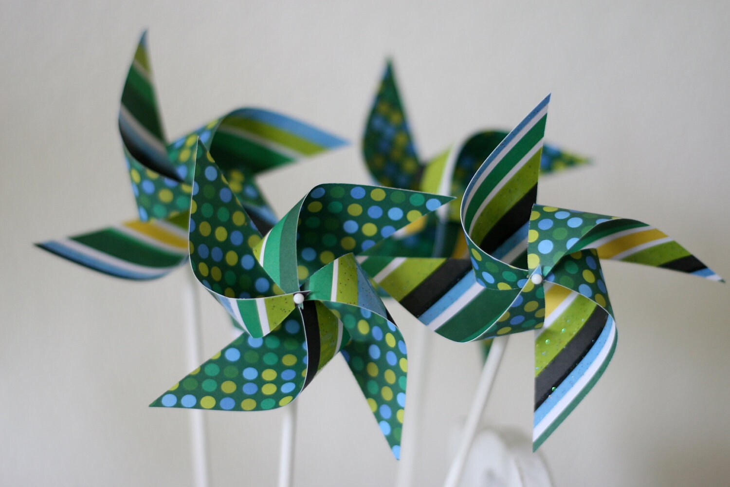 Pinwheel Favors 12 Mini Spinnable Pinwheels Green Love Custom