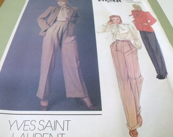 VOGUE Paris Original 2578 Yves Saint Laurent size 8 UNCUT