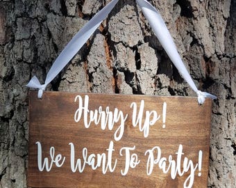 Custom Ring Bearer Signs/Ringbearer Sign/Flower Girl Sign/Wedding Entrance/Wedding Ceremony Prop/Wedding Sign/Rustic Wedding/Country Wedding