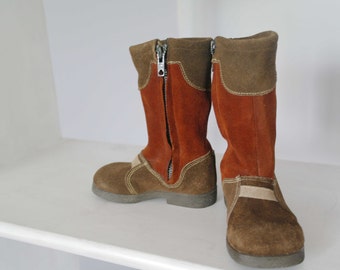 60 Vintage Children Suede Boots