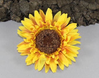 Vintage inspired rockabilly flower/Hairflower sunflower Yellow