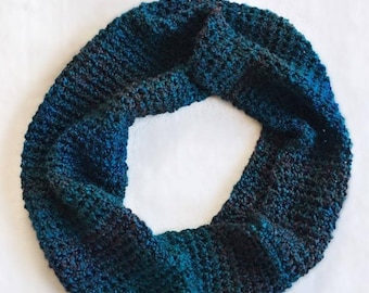 Chunky Cowl - handknit