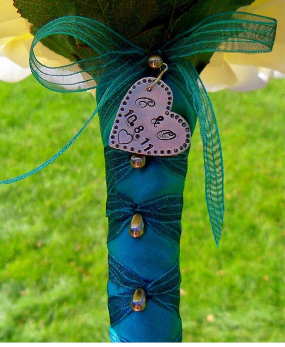 BOUQUET CHARM