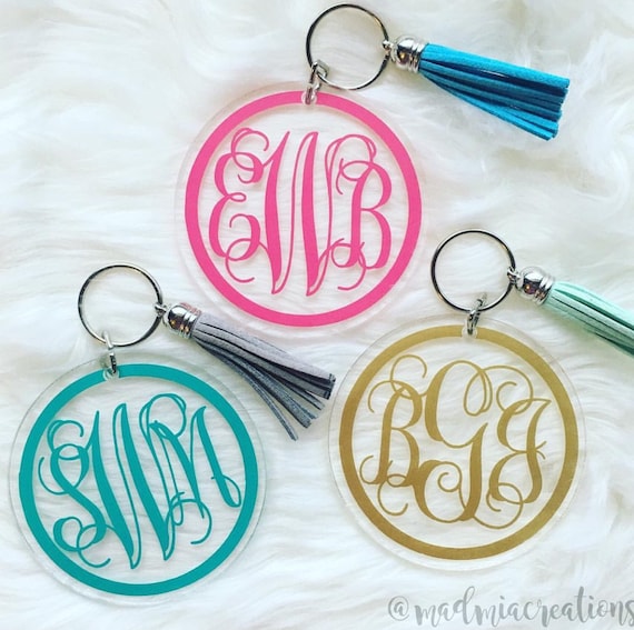 Download 3 Vine Circle Monogram Keychain With Tassel