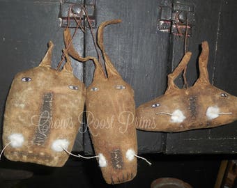 Spring Easter Primitive Set of 3 Folk Art Bunny Head Ornaments by Crows Roost Prims