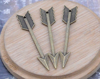 25 Arrows, antique bronze metal Arrows, bronze shooting arrow pendant, alloy Arrow charms, jewelry Arrow drops 11x62mm