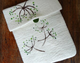Gadget Cover, Cow Parsley Case, Felted i-Pad Cover