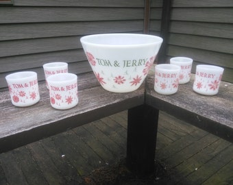 Vintage Tom and Jerry Set with Six Mugs - Fire King Tom and Jerry Set - Snowflake Pattern Tom and Jerry Set