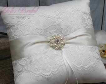FAST SHIPPING!! Ring Pillow, Ivory Ring Pillow, Off White Ring Pillow, Vintage Ring Pillow, Wedding Ring Pillow, Shabby Chic Ring Pillow
