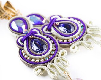 Handmade earrings//soutaches//high quality webbing//original Swarovski//unique and original earrings//purple earrings//Ceremony