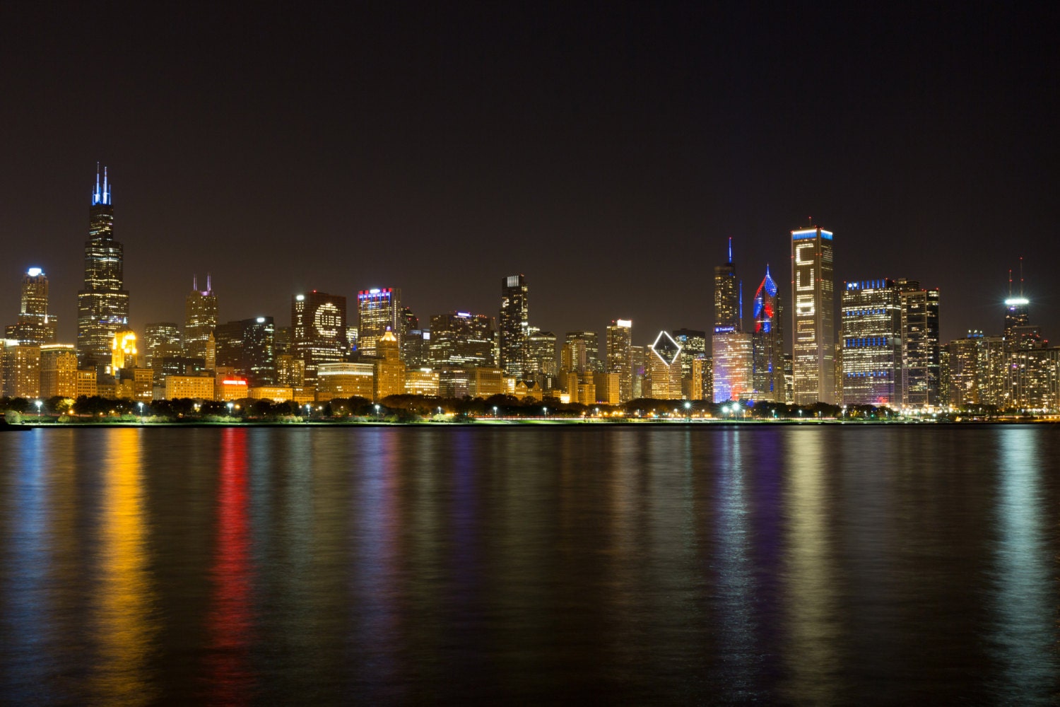 Photo: Chicago Cubs World Series Champions Skyline 2016