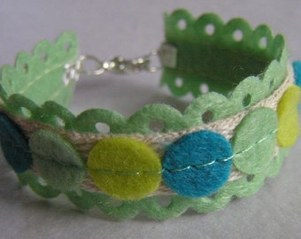 Green Gables - Boutique Style Felt Ribbon Bracelet