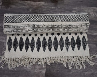 Large 8x10 feet rug, handmade rug, indian rug, block print rug, Kilim rug, area rug, solid rug, Woven rug, carpet, runner, floor rug, cotton