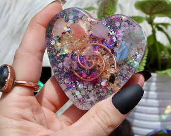 Orgonite® Heart - Self Love - EMF Protection - Handmade - Quartz Crystal - Crystals - HoodxHippie - Positive Energy - Good Vibes- Gift
