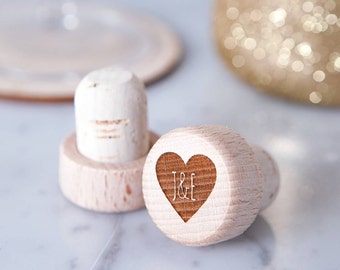 Personalised Heart Wine Bottle Stopper - Wooden Wine Stopper - Personalised Stopper - Wedding Favour - Wine Lover Gift - Wedding Favours