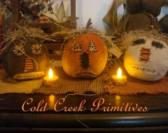 Primitive Folk Art Pumpkins Set of 3