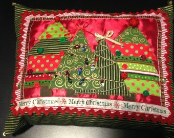 Christmas pillow, hand-crafted, Christmas trees, red & green