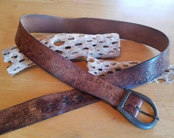Vintage Brown Flowers Leather Belt
