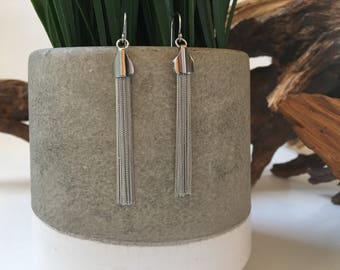Silver earrings / tassel earrings / dangle earrings / delicate earrings / drop earrings / minimalist earrings / statement earrings /earrings