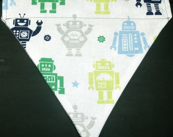 Reversible Toy Robots / Dandelions Flowers on Gray Bandana