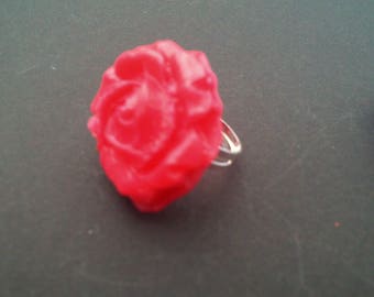 beautiful romantic red rose ring