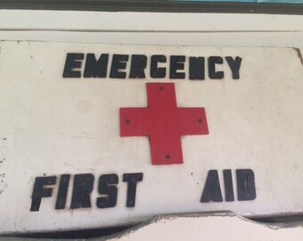 Vintage, First Aid, Emergency, RED CROSS CHEST - 1940s