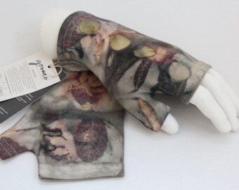 Fingerless mittens, Hand dyed Pure Merino Wool outer, Australian made, Naturally dyed with plants & metals, bespoke and unique.