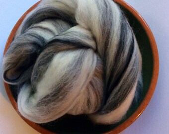 Gray Merino Roving 21.5 Microns 4 Ounces