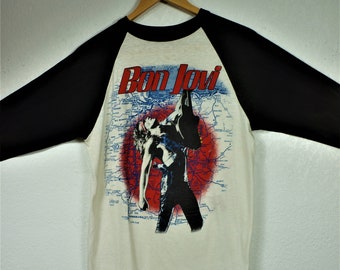 1987 Bon Jovi Slippery When Wet Concert T Portland, OR Sz L / 80s Screenprint T / Vng 80s Vixen, Danzig, Cinderella