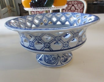BLUE and WHITE COMPOTE with Hearts