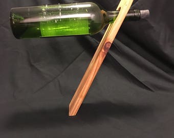 Balancing wine display
