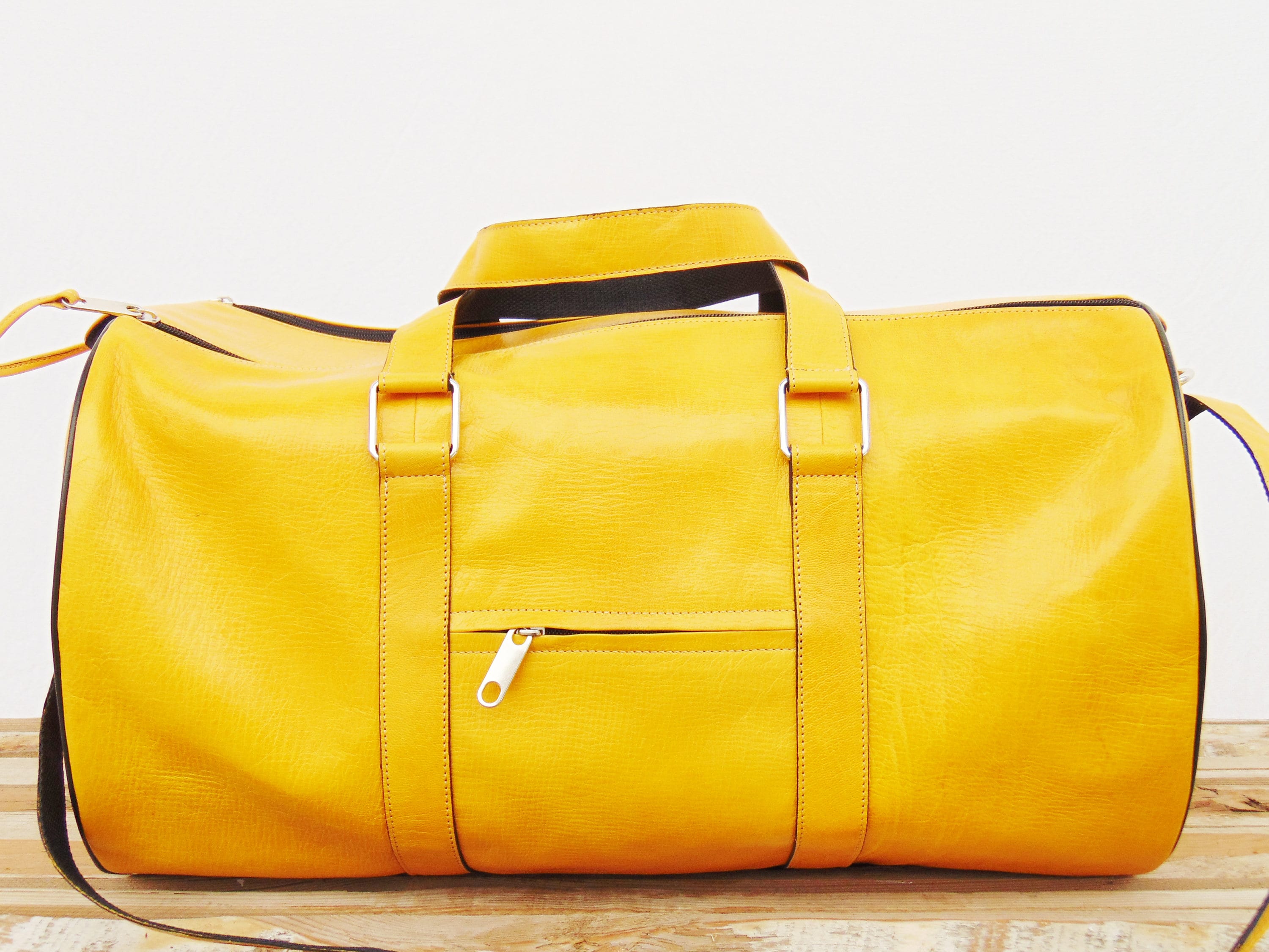 travel tote bag yellow