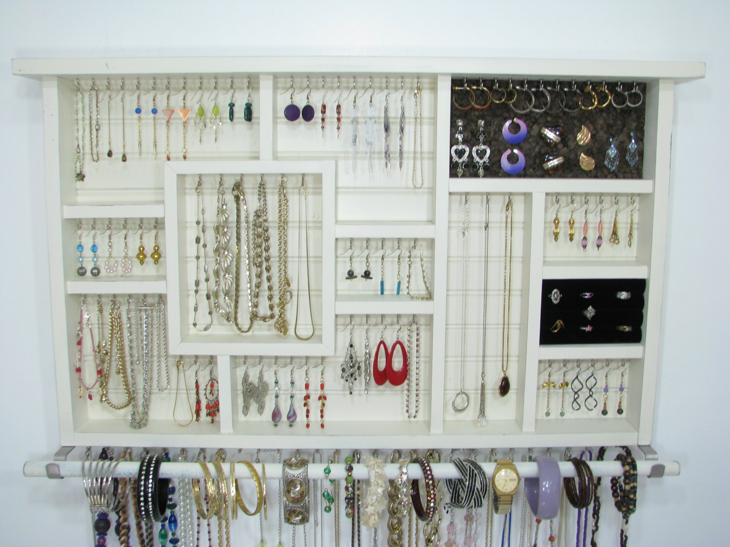 Wooden Wall Art Jewelry Organizer Earring Holder