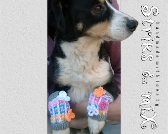 Knit leg warmers with flowers for dogs, dog leg warmers, knit dog fashion, pet accessories, knit socks for dogs, socks with flowers
