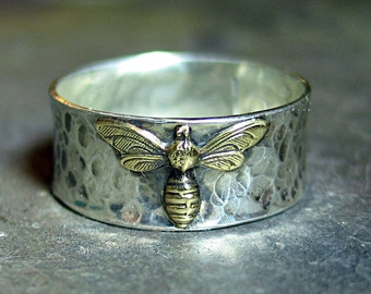 Bee Ring in Sterling Silver - Bee My Honey