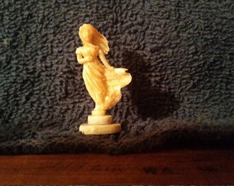 dollhouse miniature sculpture