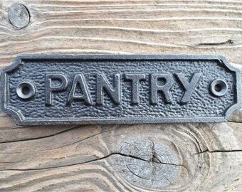 FANTASTIC CAST IRON VINTAGE STYLE MAN HUT METAL DOOR SIGN SHED PLAQUE CB3