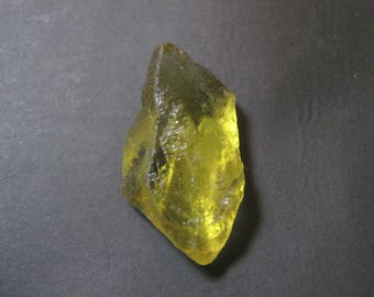 Natural Lemon Quartz- Natural Lemon Quartz Nuggets- 14.10 cts- 23 x 12 mm- Lemon Quartz Gemstone- Gemstone Rough- Lemon Quartz Rough 543