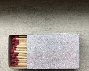 5 ct- Glittered Matchbooks