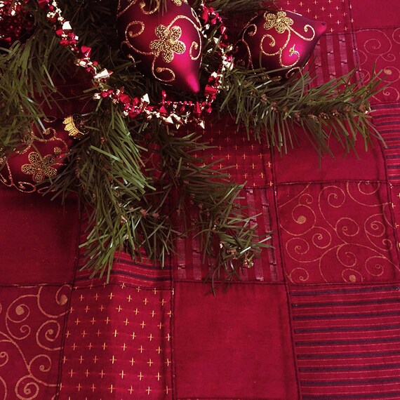 Red Tree Skirt Large Tree Skirt Patchwork Tree Skirt