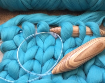 Size US 80 (40mm) Giant Circular Knitting Needles, 60 cm - 150 cm length of a tube
