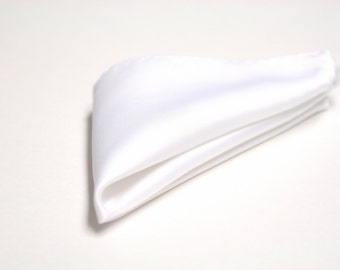 SILK Pocket Square in White